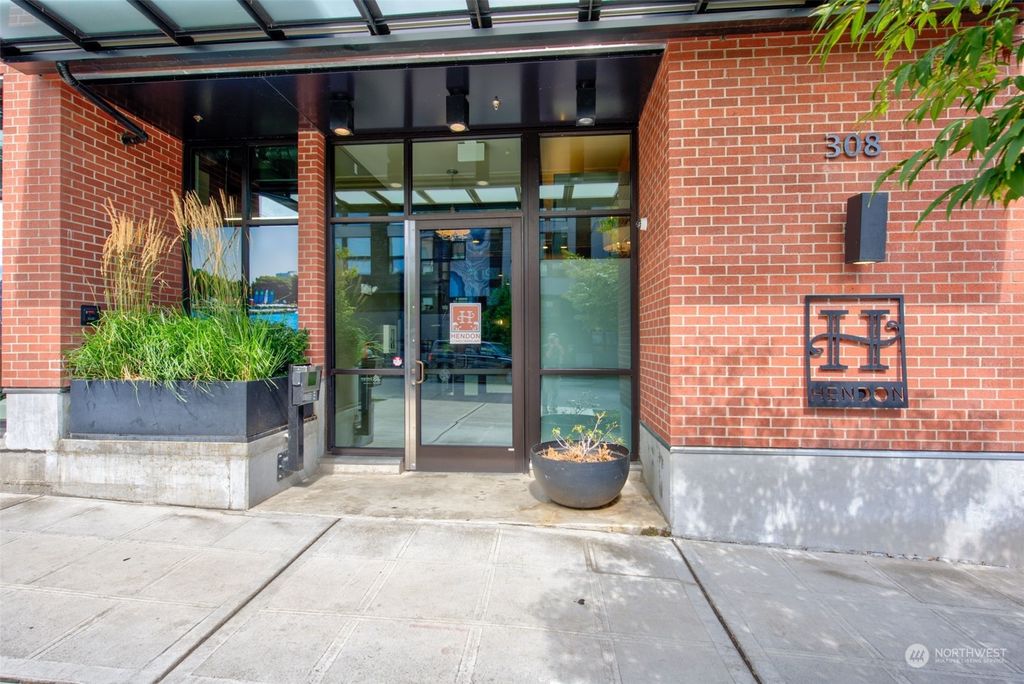 Photo of 308 N 68th Street #209, Seattle, WA 98103 (MLS # 2158419)