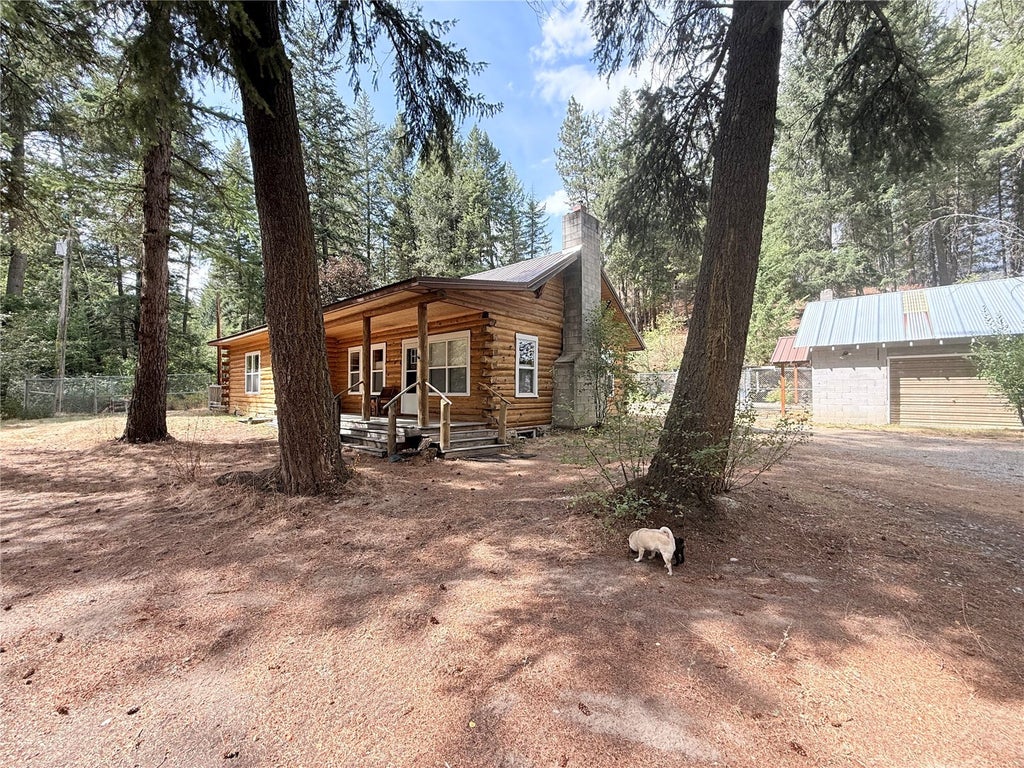 Photo of 224 Fork Road W, Conconully, WA 98819 (MLS # 2597906)