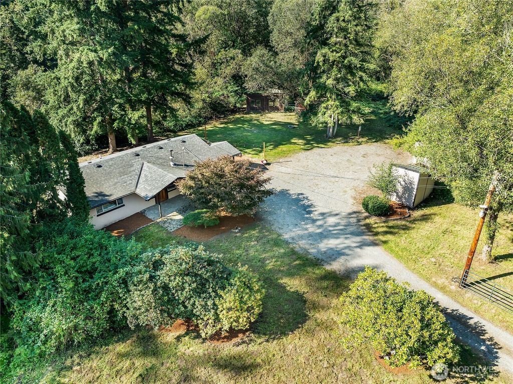 Photo of 19423 Maxwell Road SE, Maple Valley, WA 98038 (MLS # 2439804)