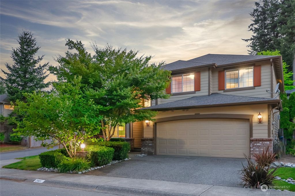 Photo of 2901 257th Place SE, Sammamish, WA 98075 (MLS # 2134166)