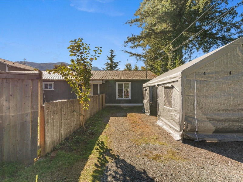 604 Orchard Avenue