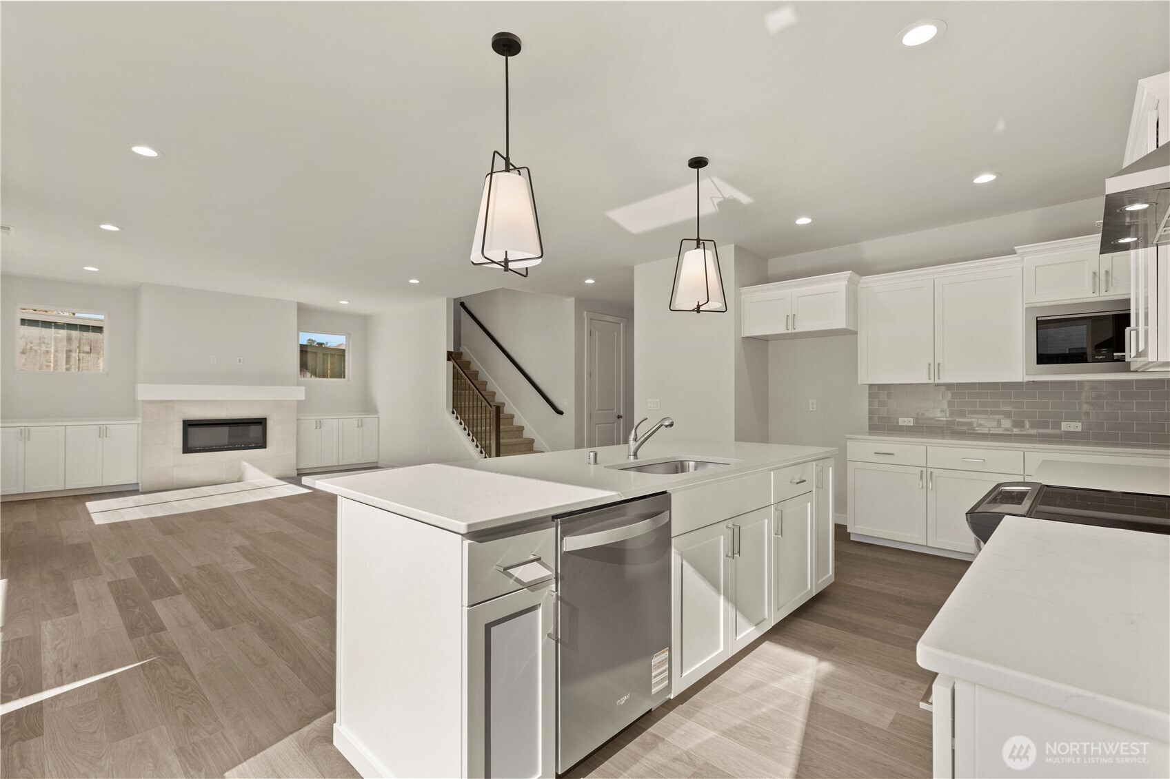 7150 90th Street Ct E