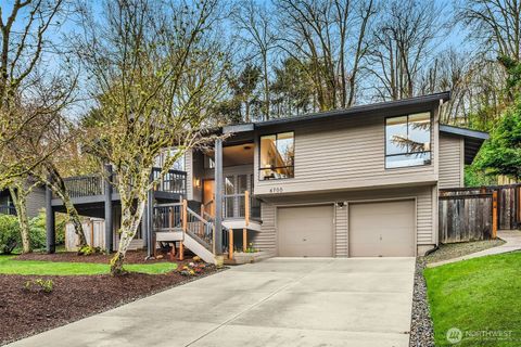 Photo of 6700 81st Avenue SE, Mercer Island, WA 98040 (MLS # 2514569)