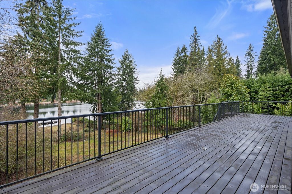 Photo of 23320 E Echo Lake Road Rd, Snohomish, WA 98296 (MLS # 2491439)
