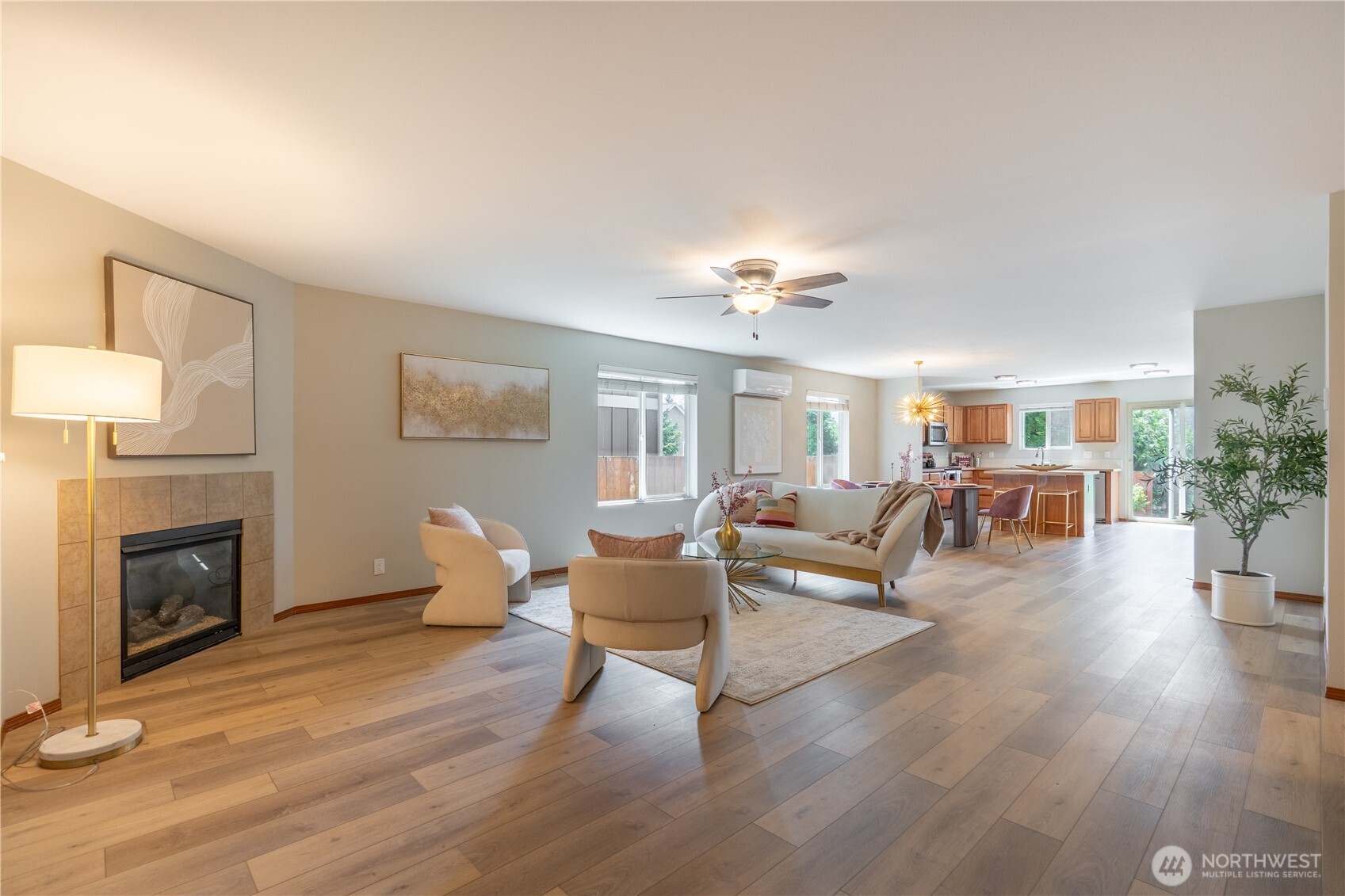 242 Riggs Drive E