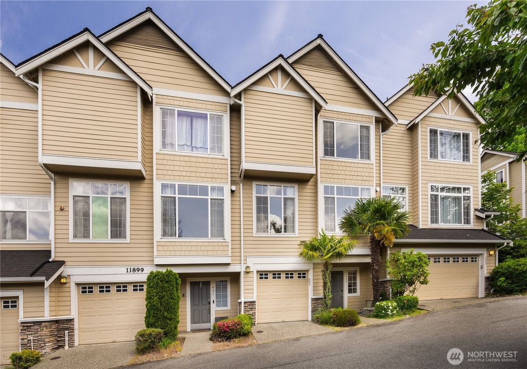 Photo of 11899 SE 4th Place #602, Bellevue, WA 98005 (MLS # 2384833)