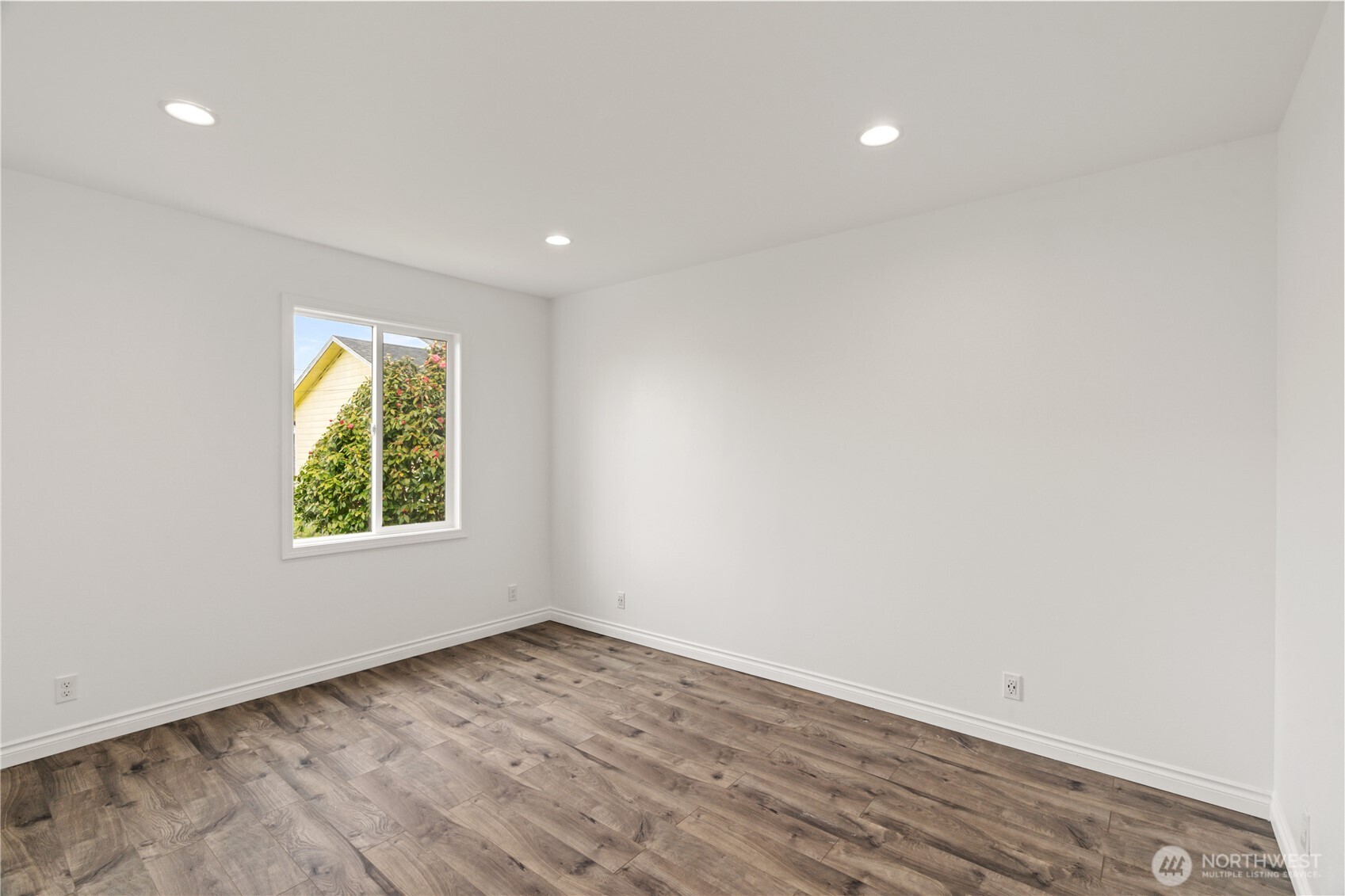 608 W Scott Street