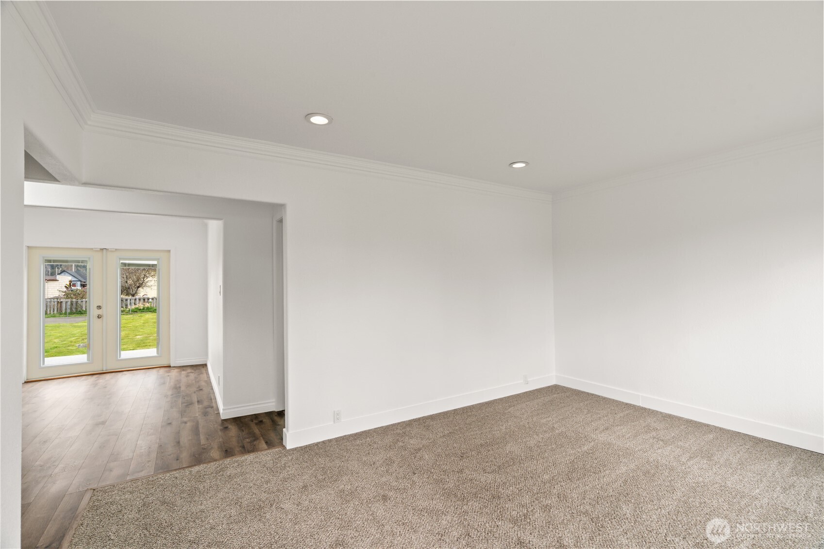 608 W Scott Street