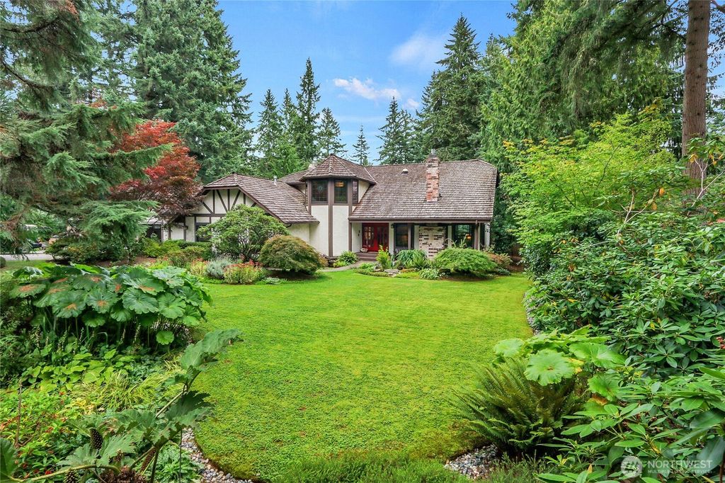 Photo of 17521 7th Avenue W, Bothell, WA 98012 (MLS # 2438698)