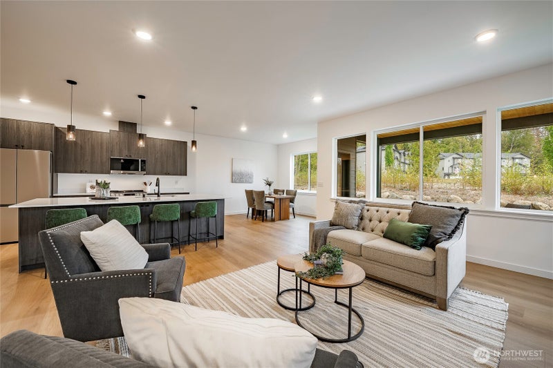 2967 Oleander Lane