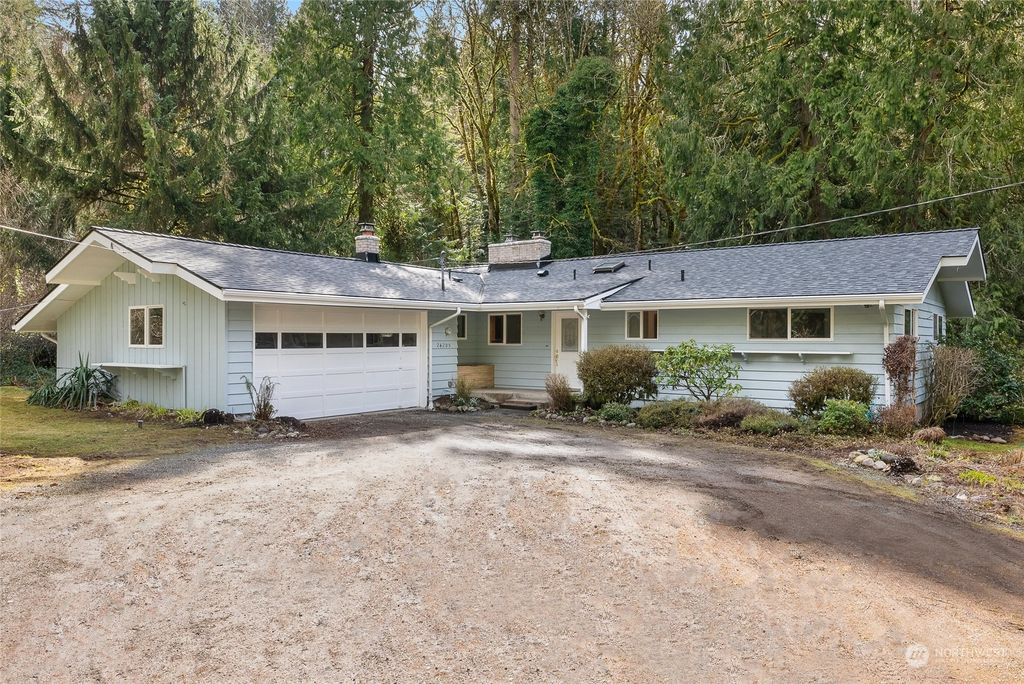 Photo of 24205 SE Tiger Mt Road, Issaquah, WA 98027 (MLS # 2043065)