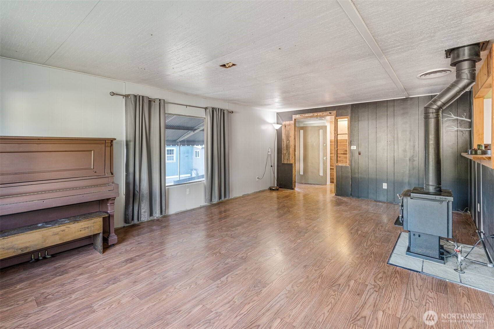 8510 Martin Way E 25