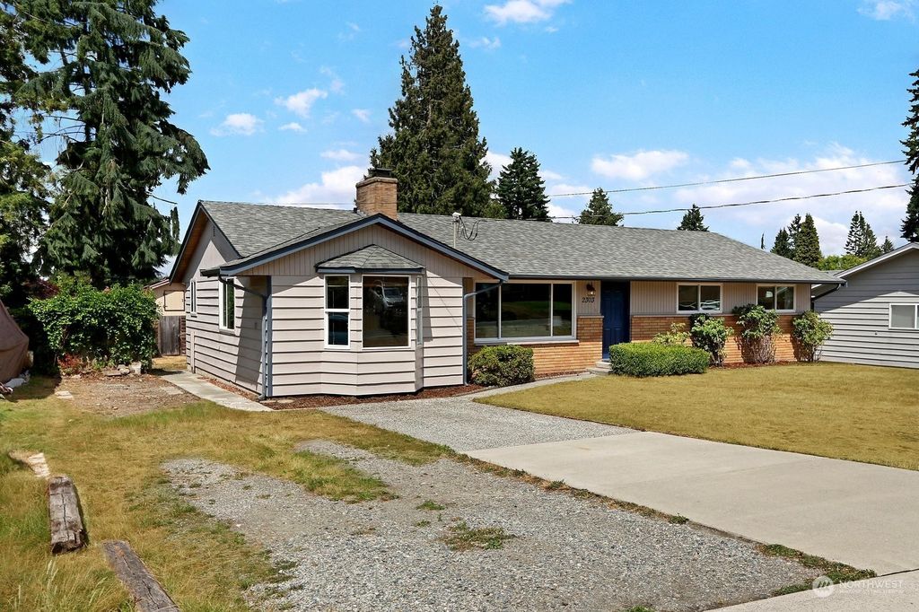 Photo of 2303 Burley Drive, Everett, WA 98208 (MLS # 2143105)