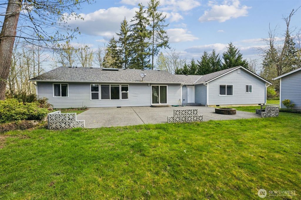 Photo of 10410 357th Street E, Eatonville, WA 98328 (MLS # 2508375)