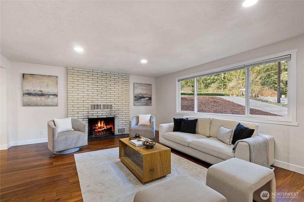 Photo of 20327 45th Drive Dr SE, Bothell, WA 98012 (MLS # 2480767)