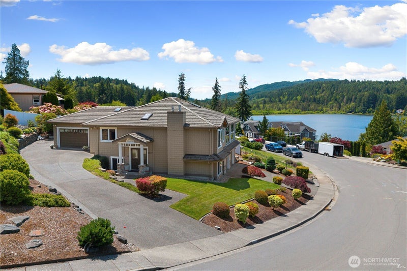 6027 Osprey Circle
