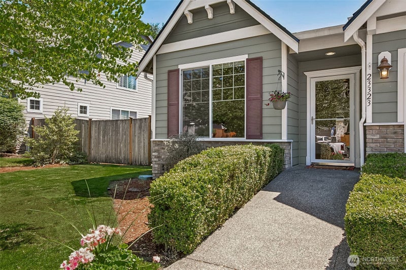 23323 SE 284th Street