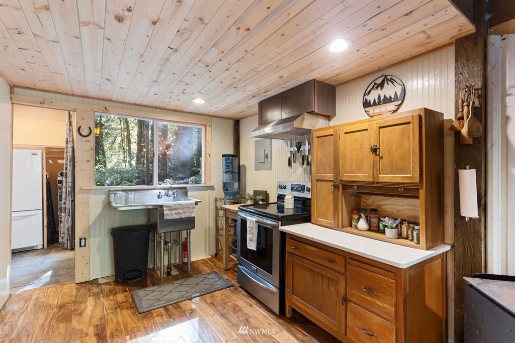 Photo of 21604 Payton Creek Road, Index, WA 98251 (MLS # 1976781)
