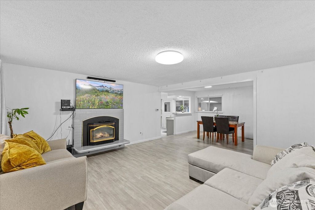 Photo of 12532 SE 232nd Street, Kent, WA 98031 (MLS # 2492835)