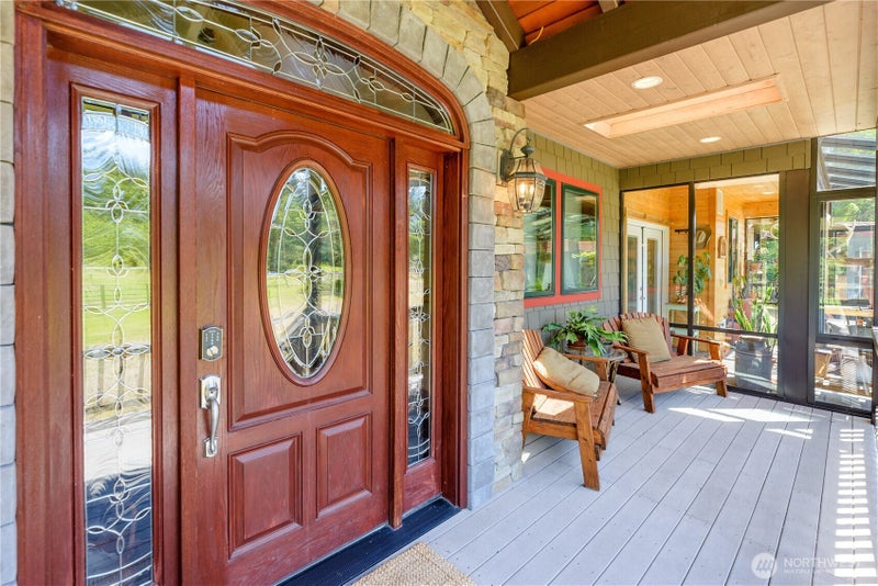 1743 Freshwater Bay Road