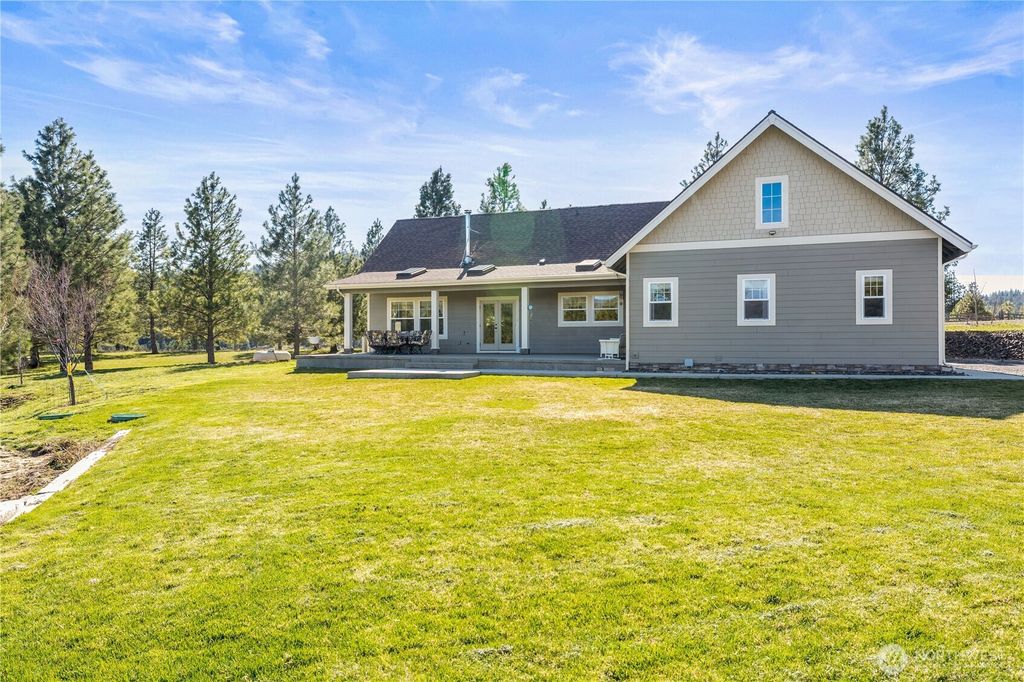 Photo of 710 Hidden Valley Road, Cle Elum, WA 98922 (MLS # 2500409)