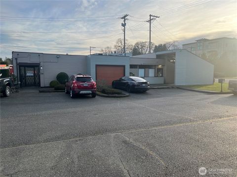 MLS: 2336459