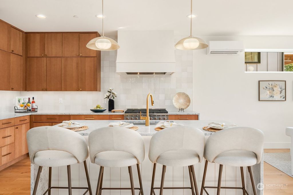 Photo of 1619 29th Avenue, Seattle, WA 98122 (MLS # 2320703)