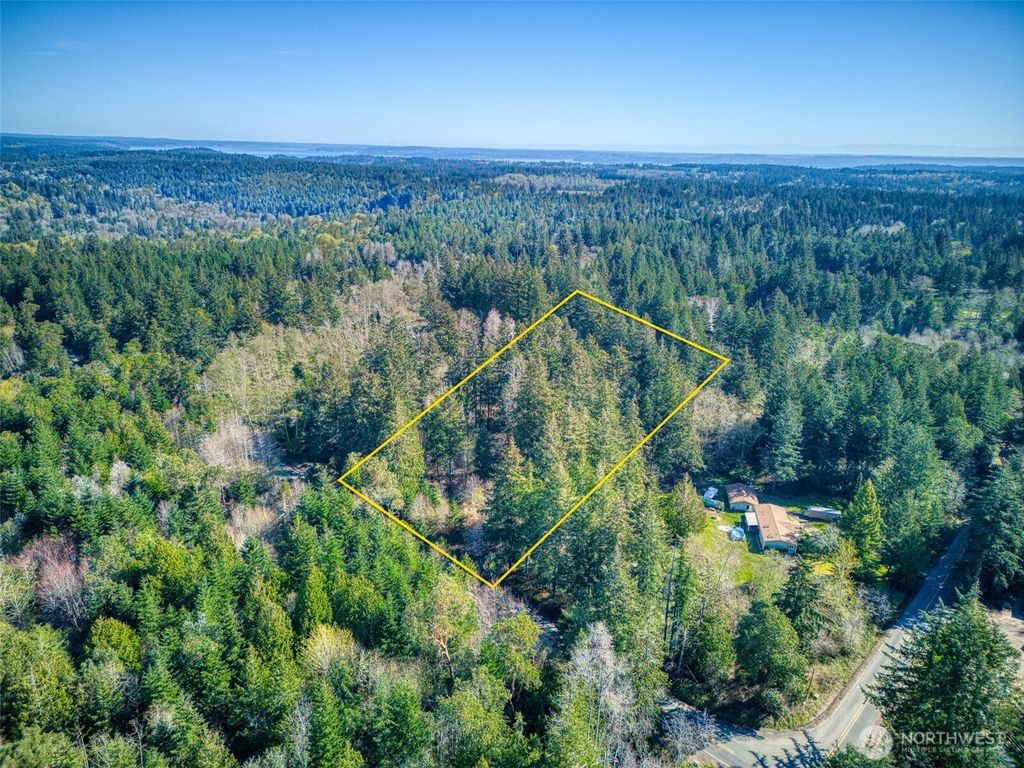 Photo of 0 Whiteman Road SW, Lakebay, WA 98349 (MLS # 2505265)