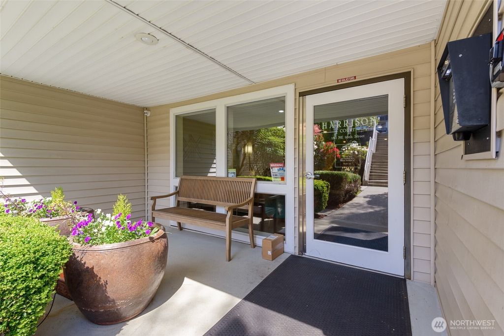 Photo of 130 NE 95th Street #A203, Seattle, WA 98115 (MLS # 2355047)