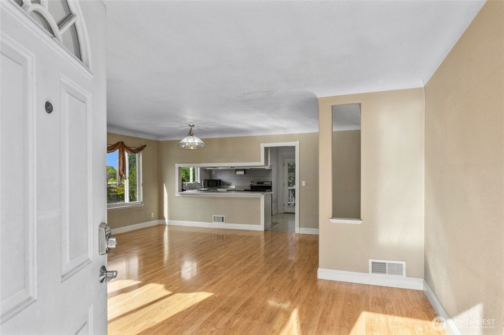 Photo of 9334 E B Street, Tacoma, WA 98445 (MLS # 2516408)