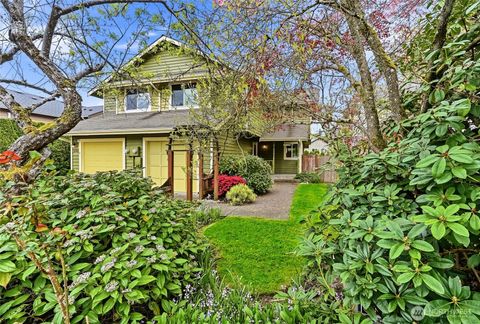 Photo of 2120 185th Place SE, Bothell, WA 98012 (MLS # 2513621)