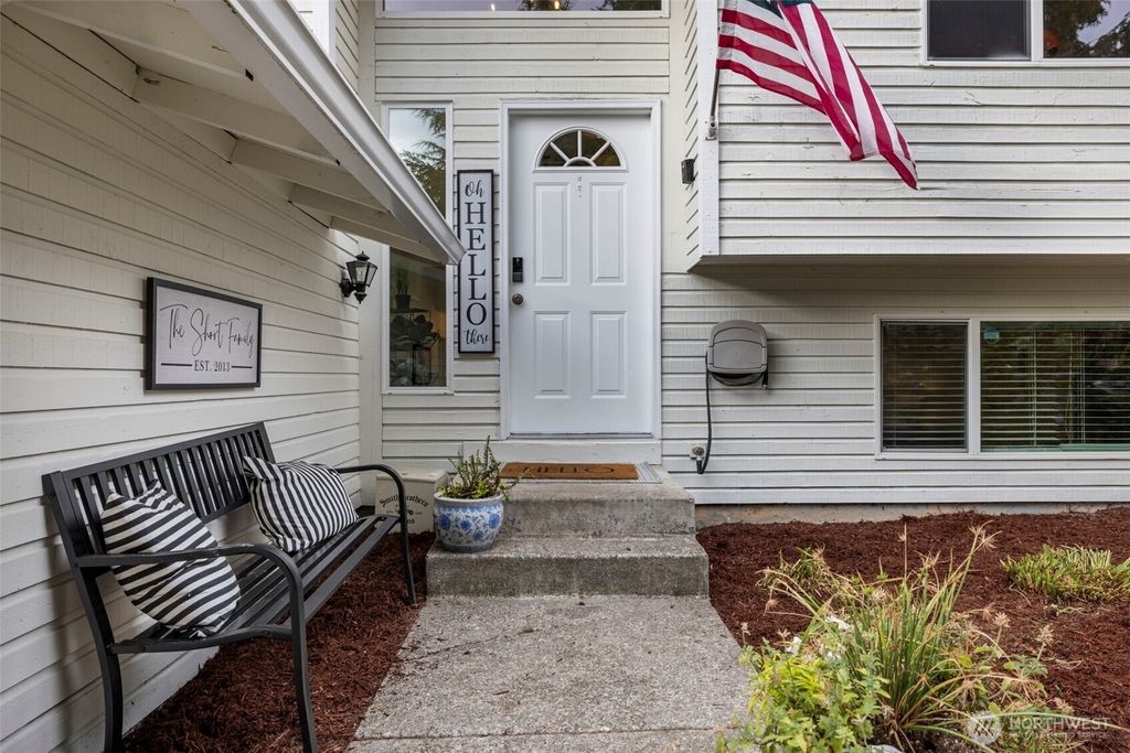 Photo of 13807 Silver Firs Drive, Everett, WA 98208 (MLS # 2422485)