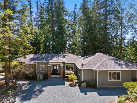 Photo of 6608 Ivy Street, Anacortes, WA 98221 (MLS # 2480164)