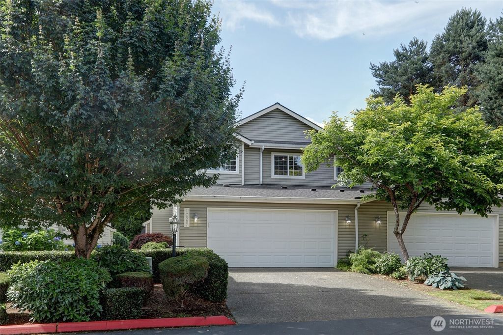 Photo of 17557 110th Lane SE #10, Renton, WA 98055 (MLS # 2410065)