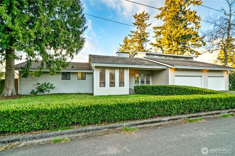 Photo of 558 SW 298th Street, Federal Way, WA 98023 (MLS # 2500020)