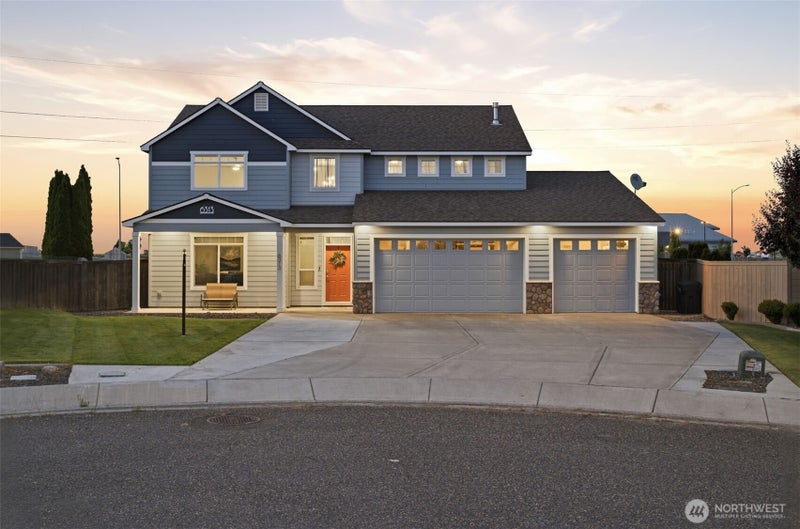 6313 Balmoral Court