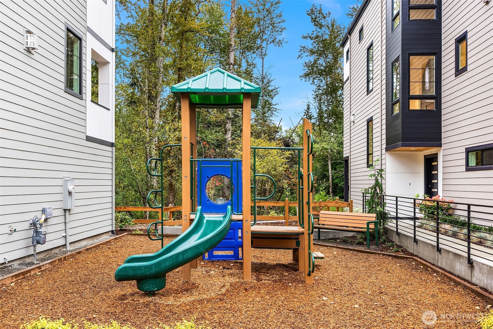 14892 NE 2nd Court