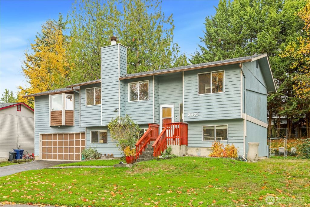 Photo of 6305 95th Street NE, Marysville, WA 98270 (MLS # 2453826)