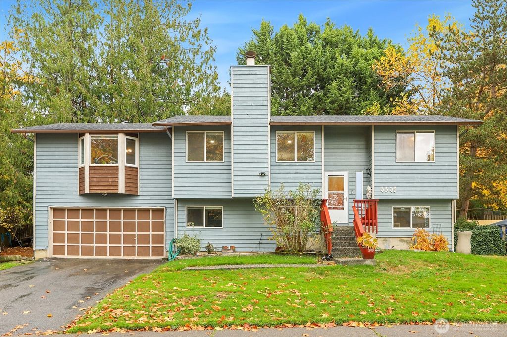 Photo of 6305 95th Street NE, Marysville, WA 98270 (MLS # 2453826)