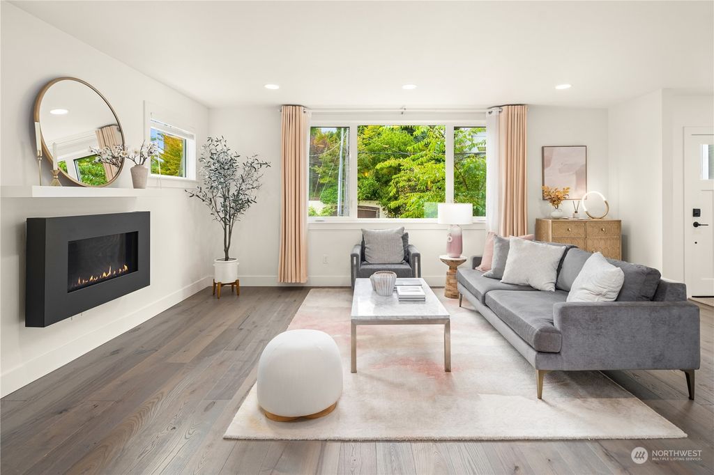 Photo of 1308 3rd Avenue W, Seattle, WA 98119 (MLS # 2292288)