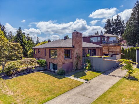 A home in Everett