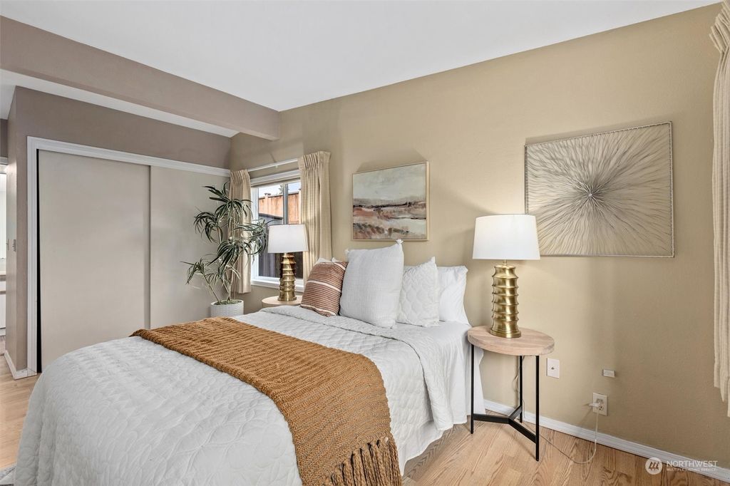 listing image 9366527026851933263