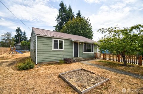 Photo of 1310 Johnson Road, Centralia, WA 98531 (MLS # 2418185)