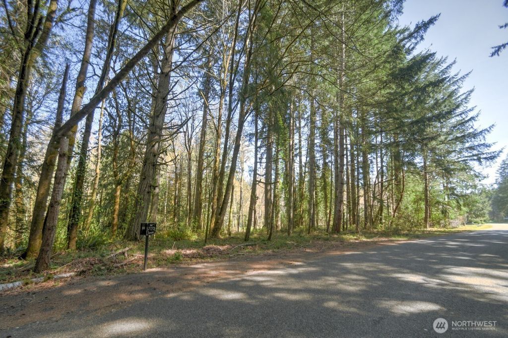 Photo of 7640 Holiday Valley Drive NW, Olympia, WA 98502 (MLS # 2504596)