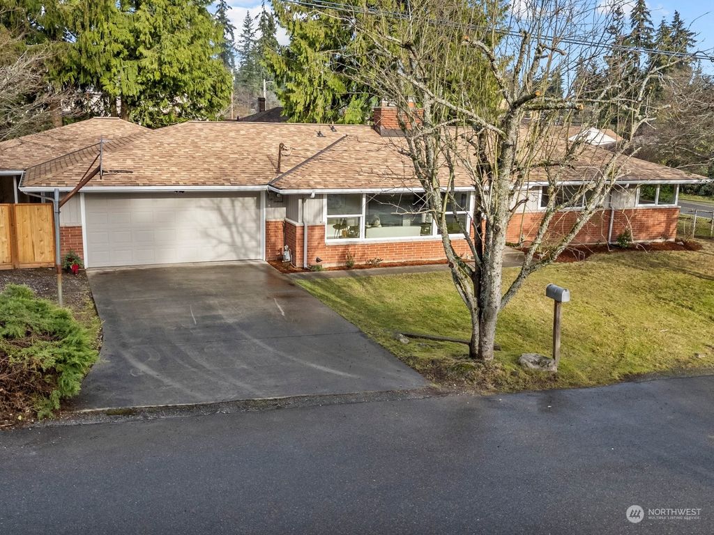 Photo of 22508 78th Avenue W, Edmonds, WA 98026 (MLS # 2317413)