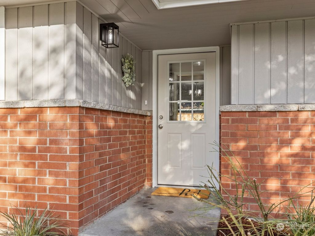Photo of 22508 78th Avenue W, Edmonds, WA 98026 (MLS # 2317413)