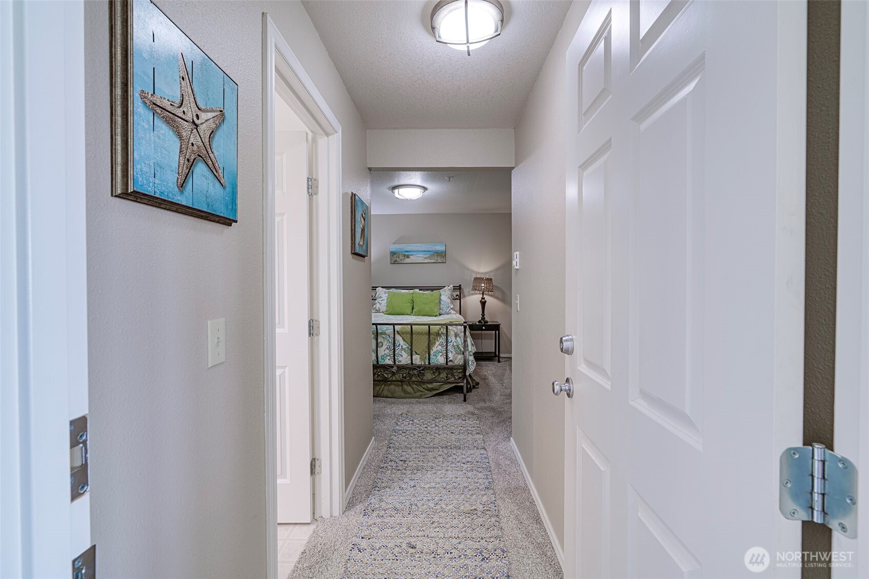501 Shoreview Drive S 204