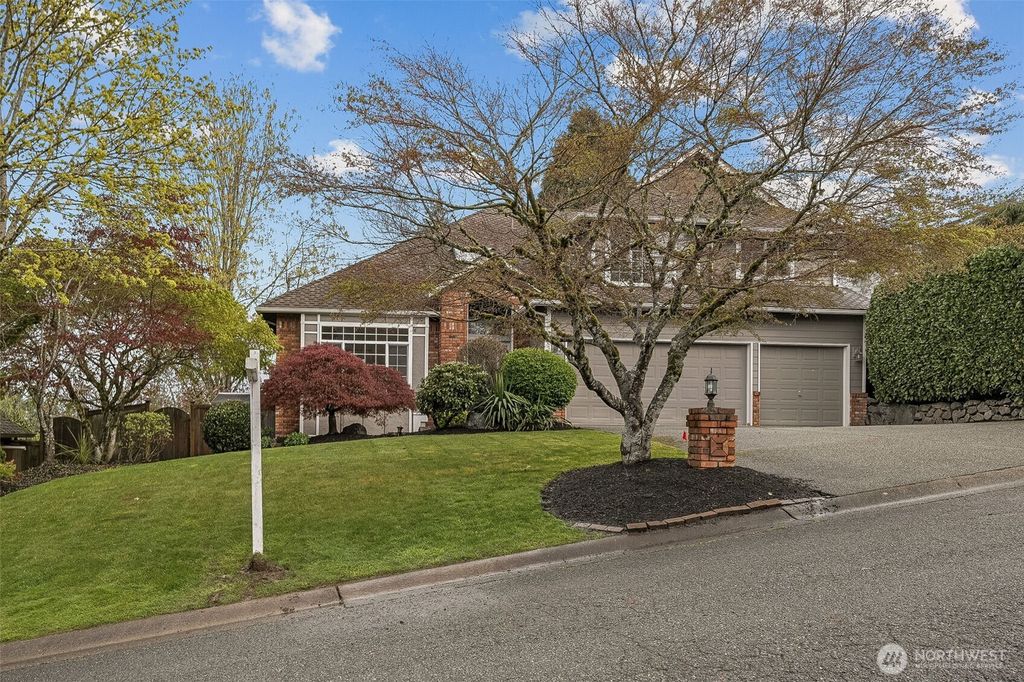 Photo of 23018 SE 247th Court, Maple Valley, WA 98038 (MLS # 2508603)