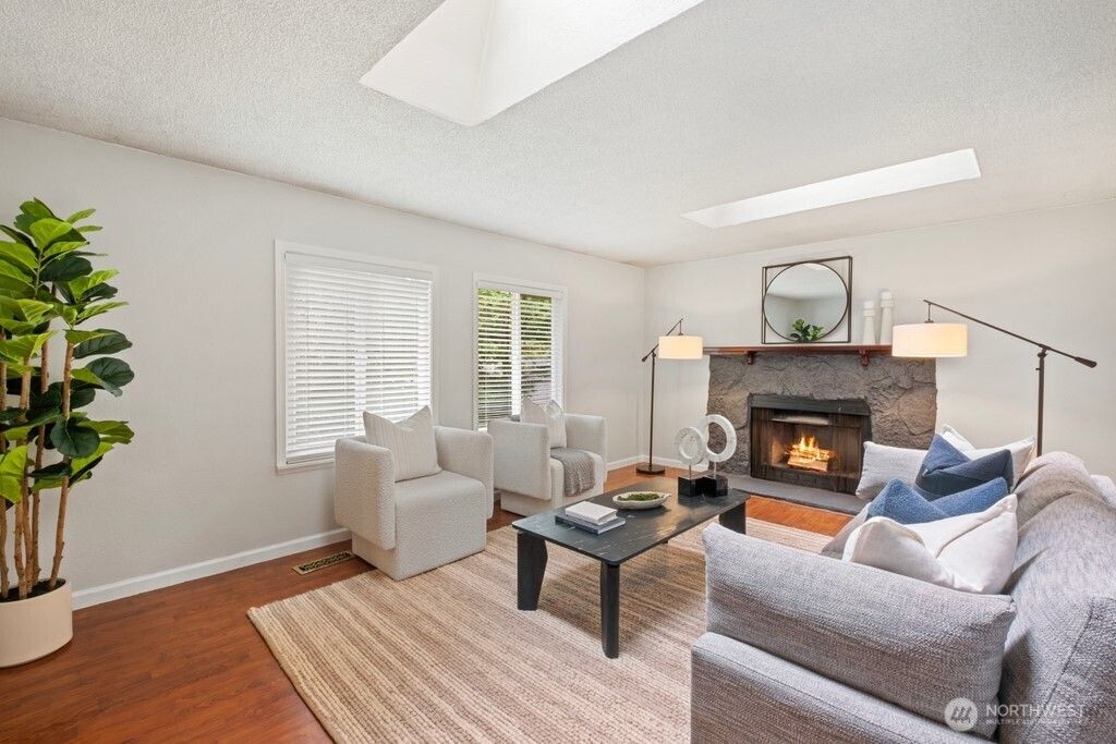 Photo of 26221 222nd Place SE, Maple Valley, WA 98038 (MLS # 2372473)