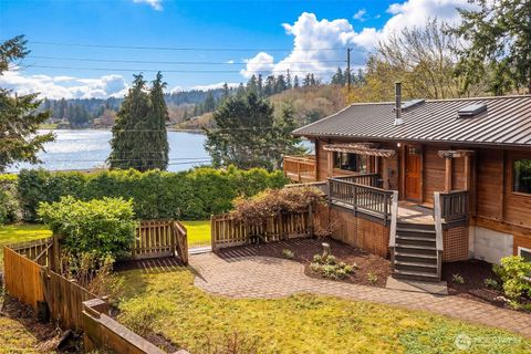 Photo of 8121 SW 222nd Place, Vashon, WA 98070 (MLS # 2493225)